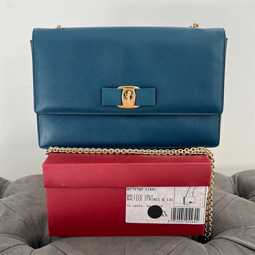 Ferragamo Ginny bag - Baltico Calf, teal with gold hardware and chain